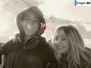 What happens if you give a girl a camera. Thumb 28