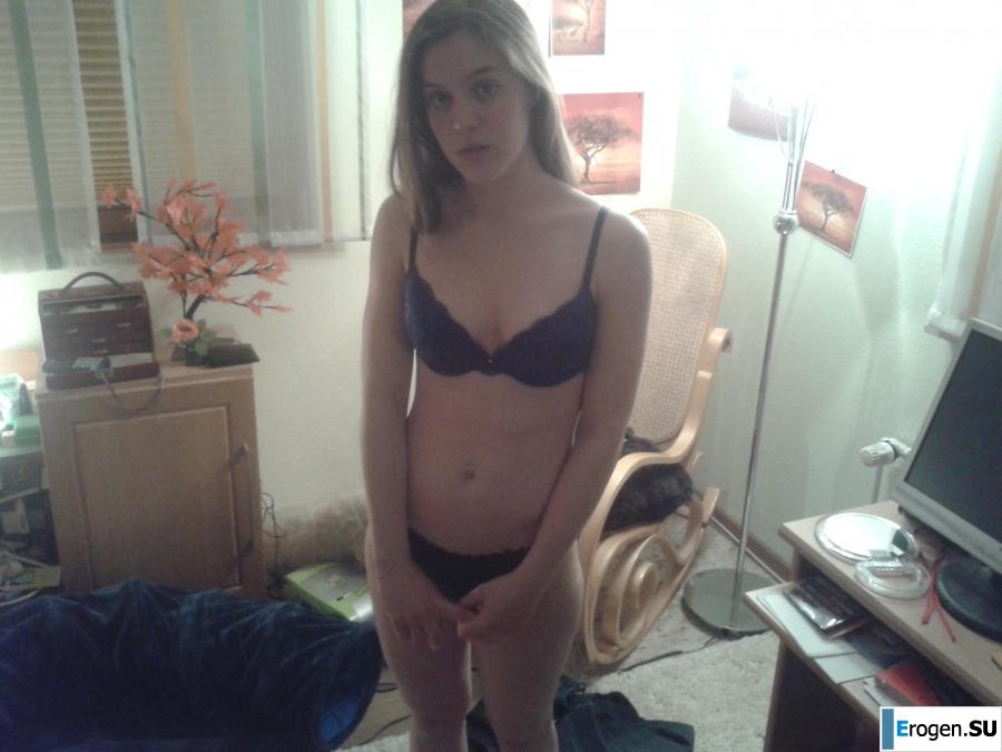 Naked German Girl. Photo 34