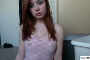 The foreigner self-photographs. Thumb 57