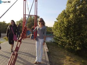 18 years old . Thumb 25