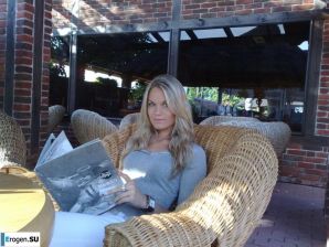 18 years old . Thumb 43