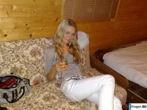 18 years old . Thumb 48