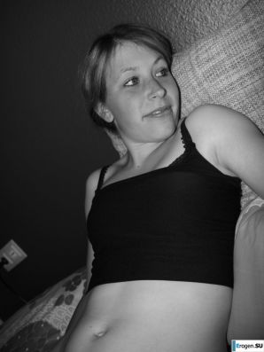 Вот как надо отдыхать на пляже. Эскиз 24