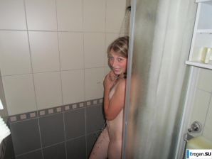 Naked in the bathroom. Thumb 53