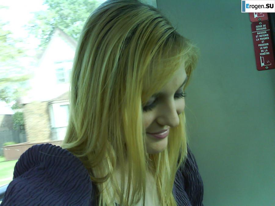 Aphrodite is naked. Photo 36