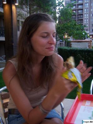 Курортный стриптиз. Эскиз 20