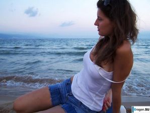 Курортный стриптиз. Эскиз 26