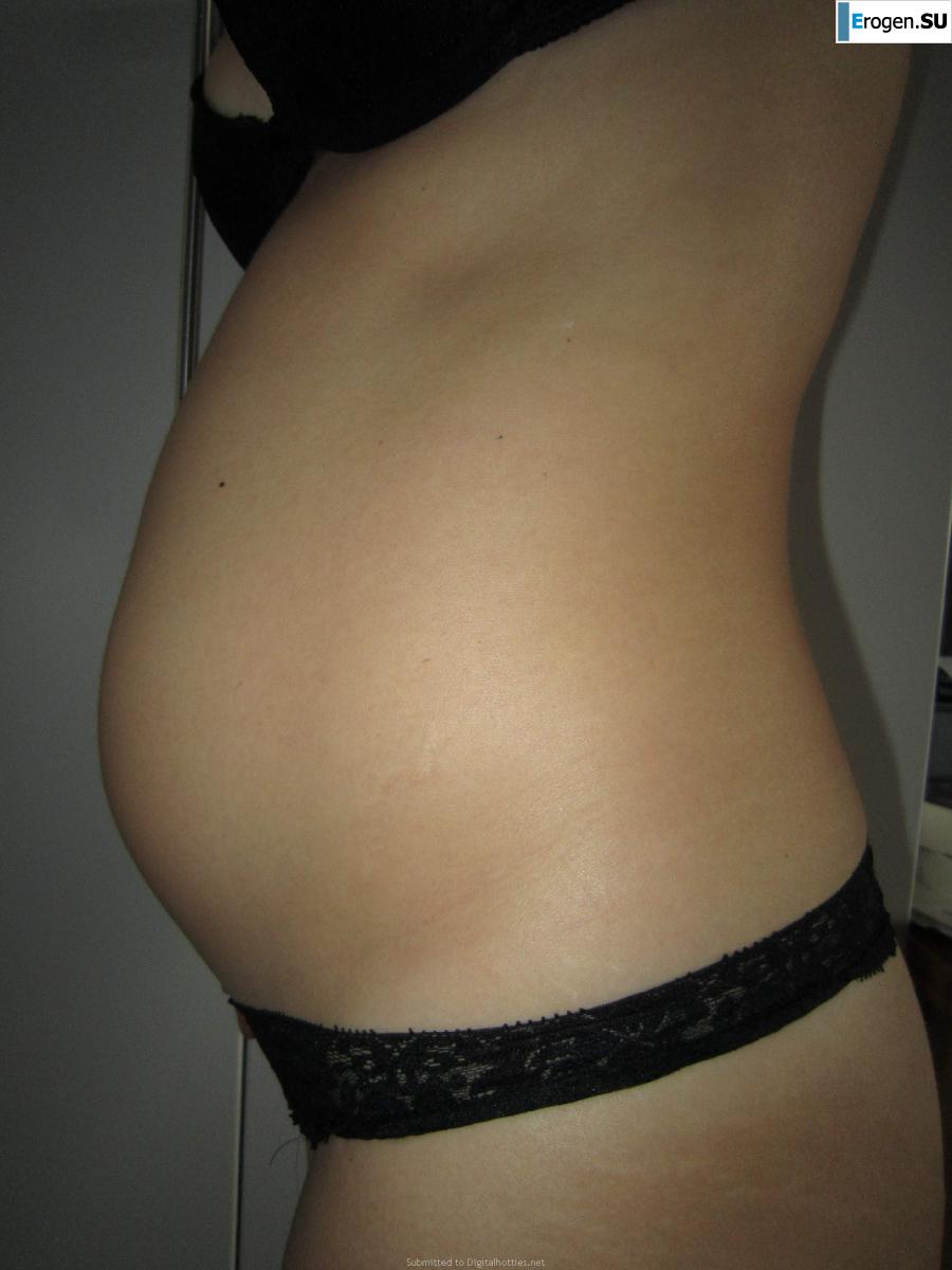 naked pregnant girl. Photo 26
