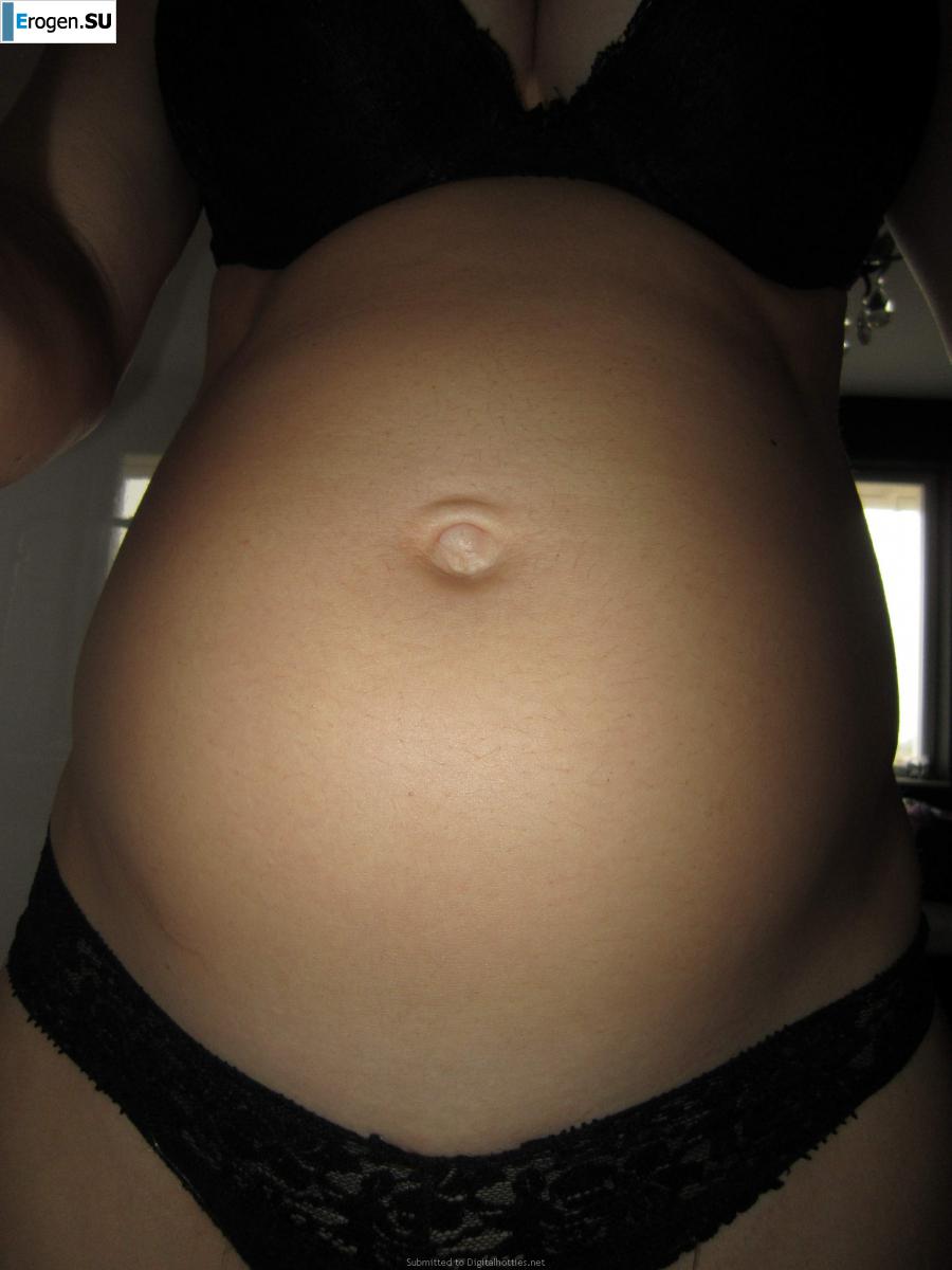 naked pregnant girl. Photo 27