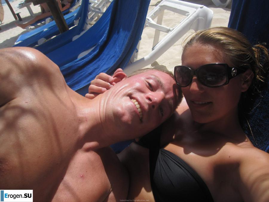 naked pregnant girl. Photo 4