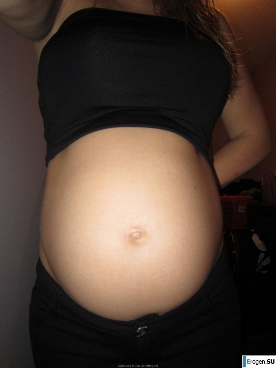 naked pregnant girl. Photo 40
