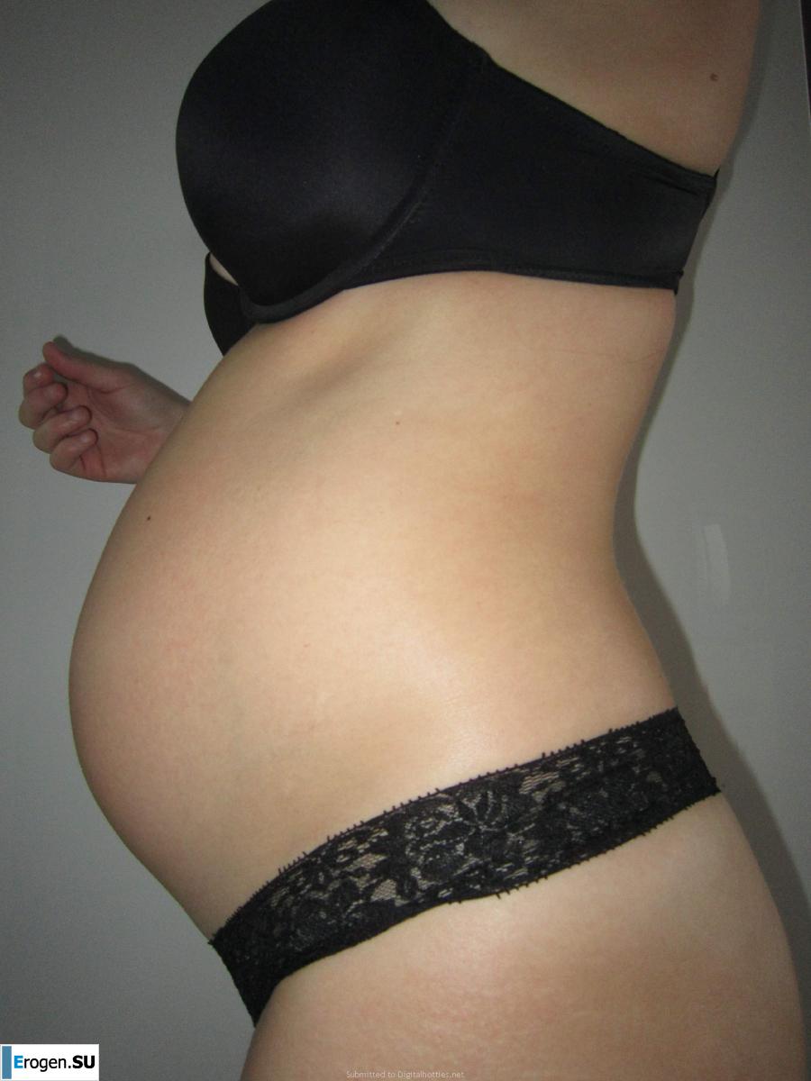 naked pregnant girl. Photo 50