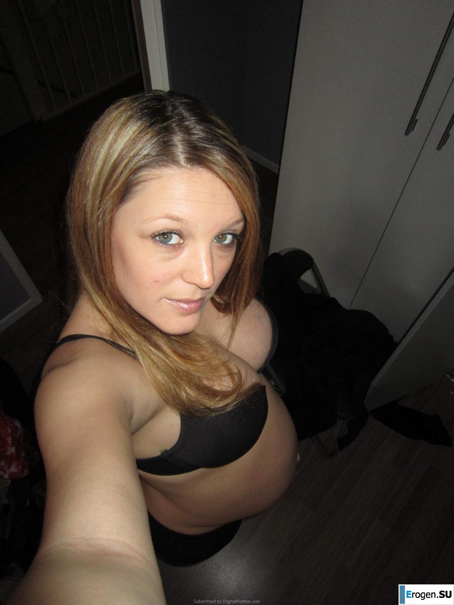 naked pregnant girl. Photo 52