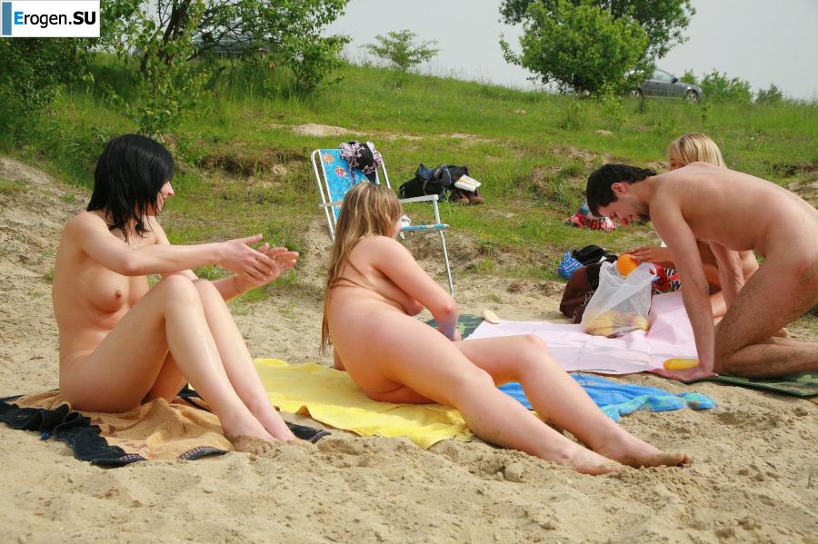 young nudists. Photo 34