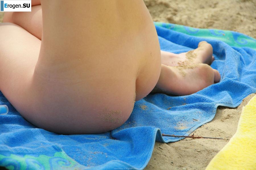 young nudists. Photo 58