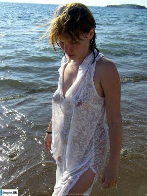 naked girls in various poses. Thumb 19