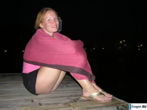 naked girls in various poses. Thumb 9