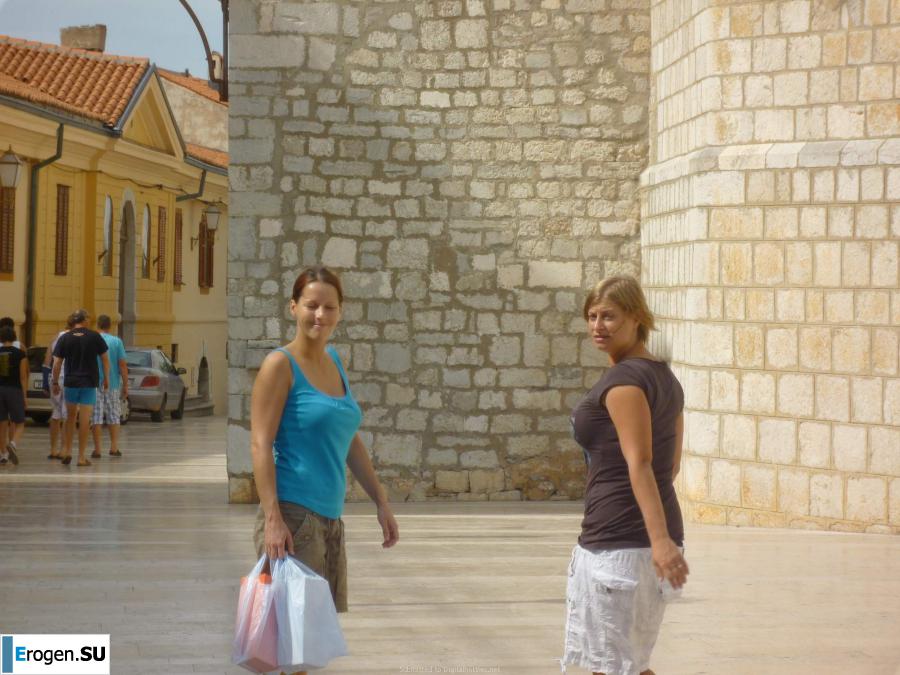 naked girls on the beach. Photo 27