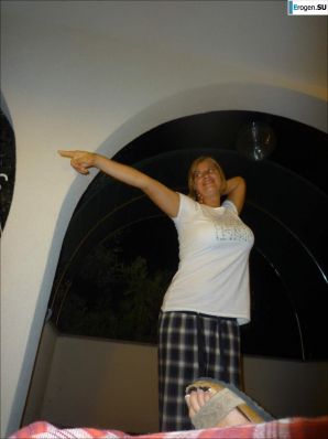 naked girls on the beach. Thumb 25