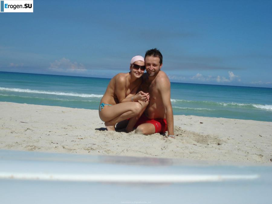 resting naked on the beach. Photo 3