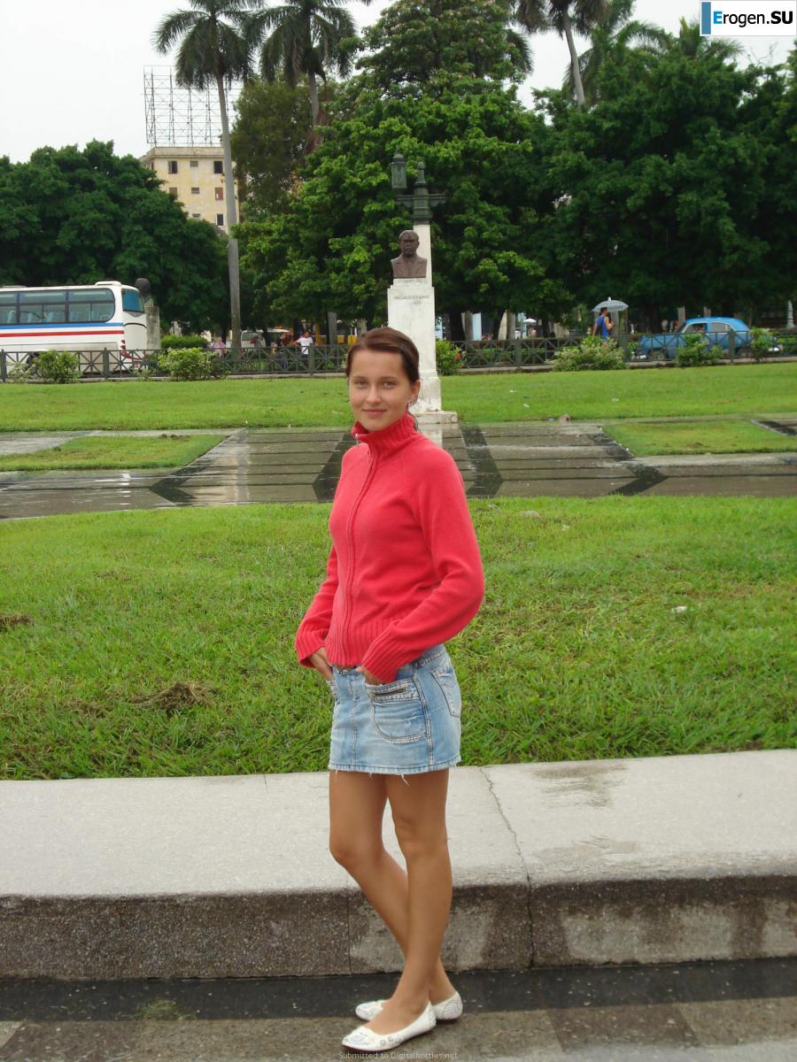 resting naked on the beach. Photo 45