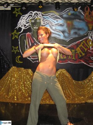 секси селфи. Эскиз 17