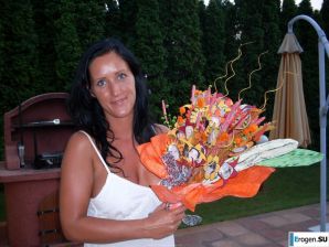 striptease on the beach. Thumb 21