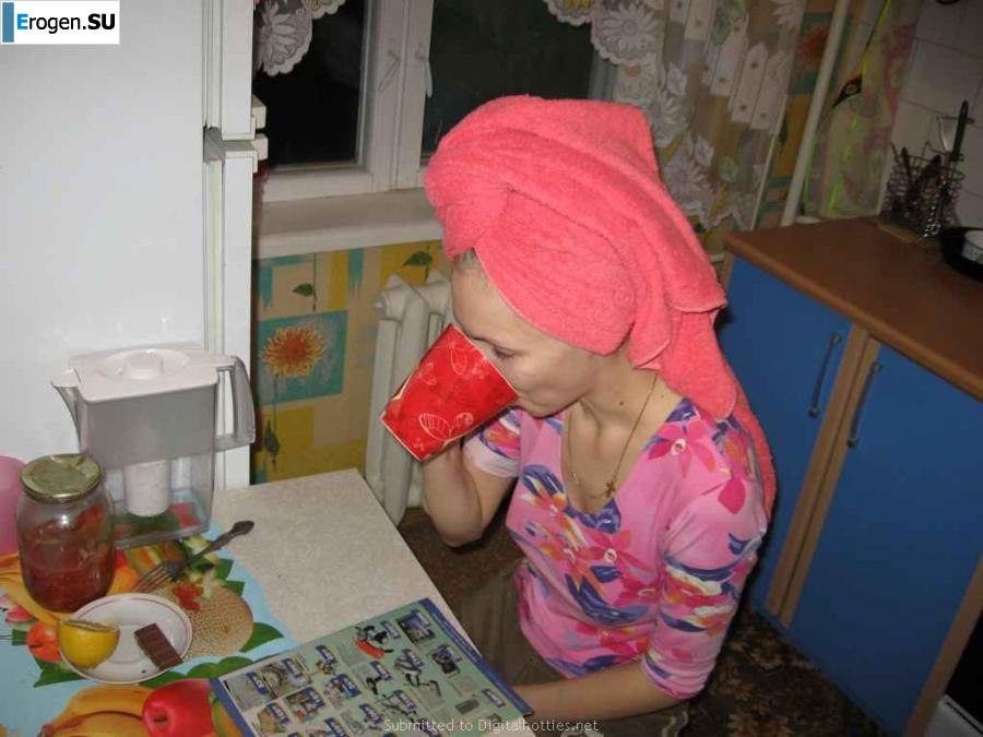 hut students party. Photo 9