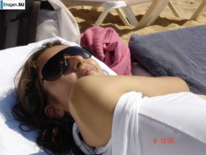 striptease lesbians. Thumb 12