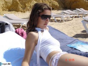 striptease lesbians. Thumb 14