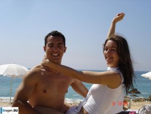 striptease lesbians. Thumb 18