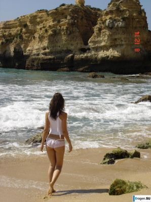 striptease lesbians. Thumb 22