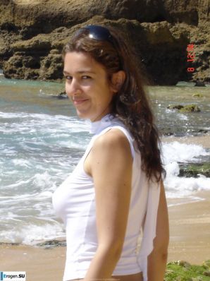 striptease lesbians. Thumb 25