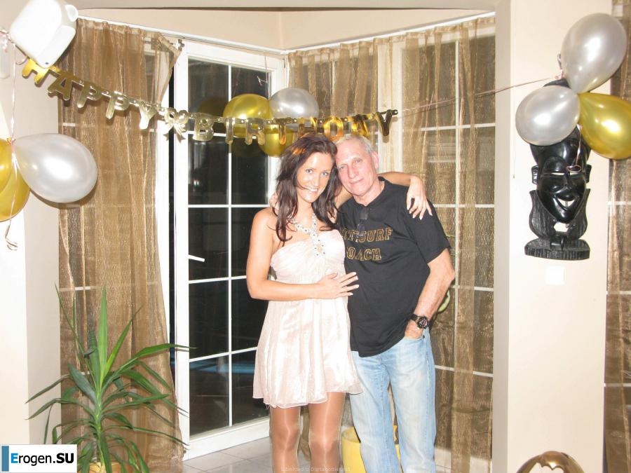 стриптиз на пляже. Часть 2. Фото 11