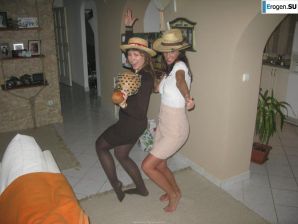 стриптиз на пляже. Часть 2. Эскиз 26