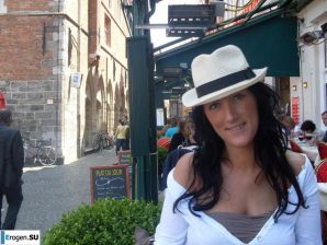 стриптиз на пляже. Часть 2. Эскиз 9