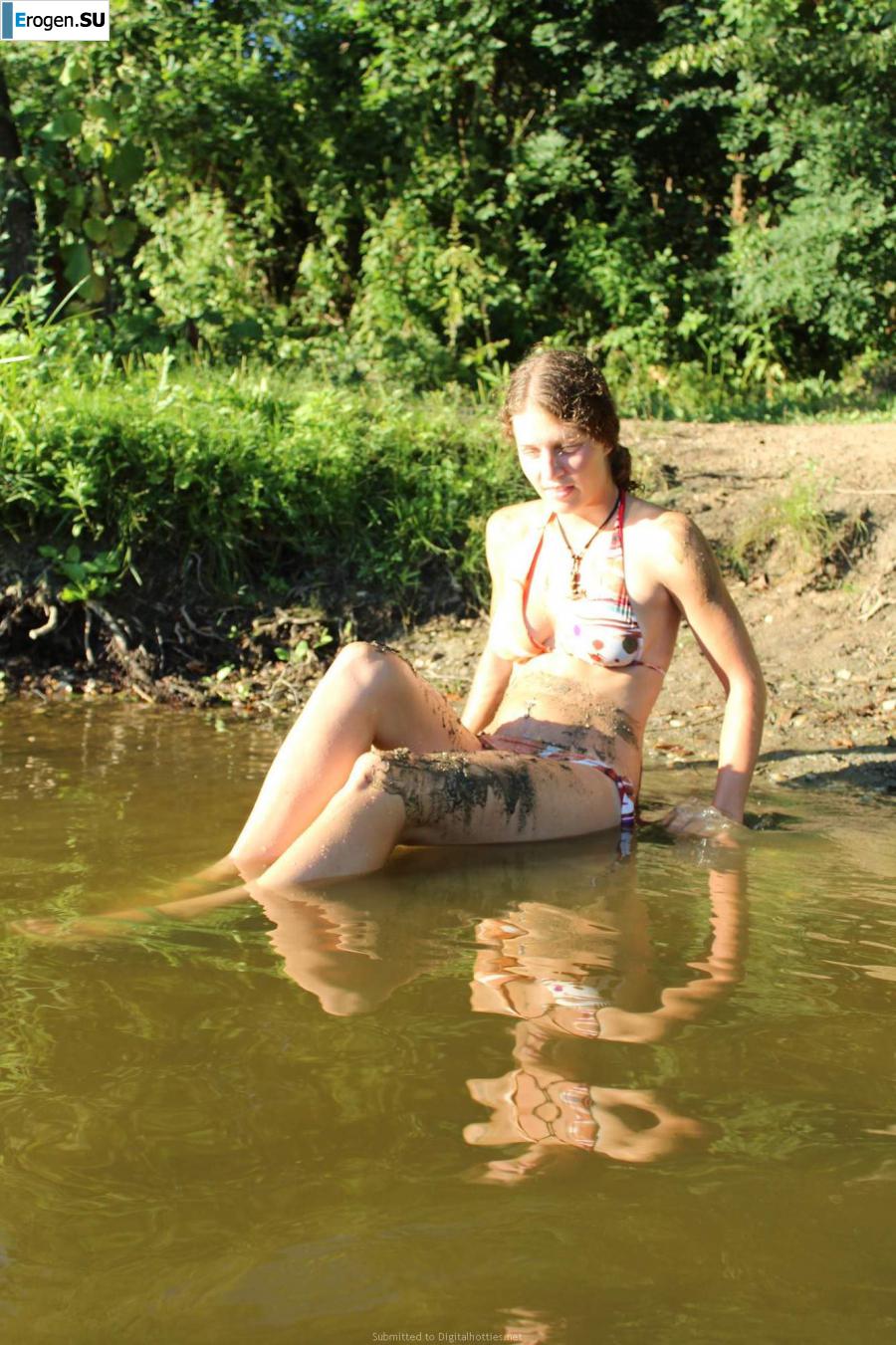 голые девушки на озере. Часть 2. Фото 14