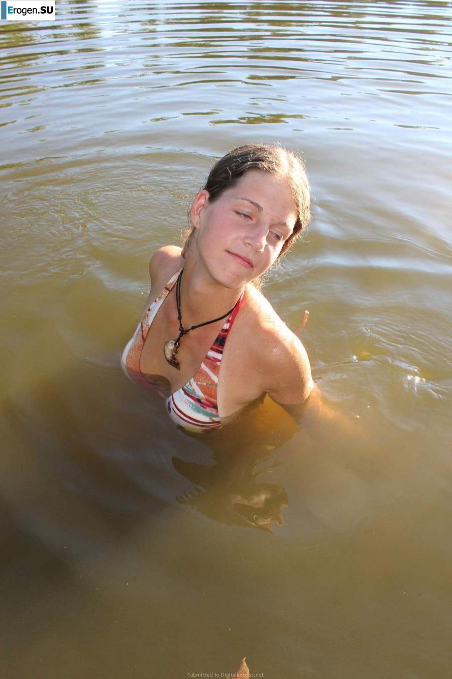 голые девушки на озере. Часть 2. Фото 26