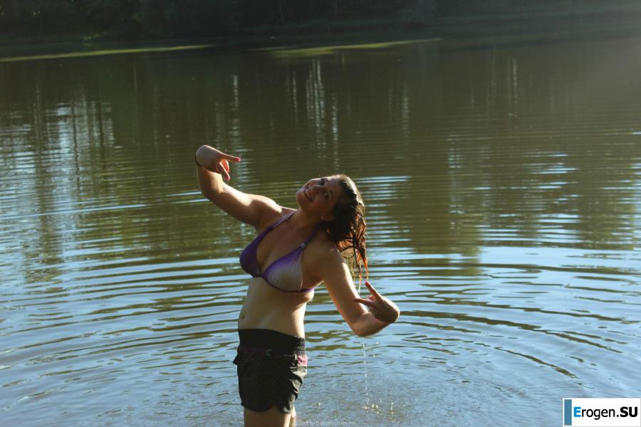 naked girls on the lake. Part 3. Photo 6