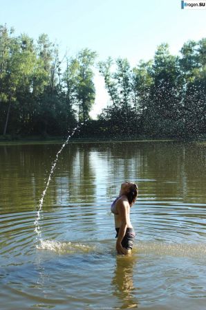 naked girls on the lake. Part 3. Thumb 13
