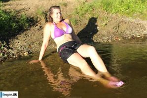 naked girls on the lake. Part 3. Thumb 17