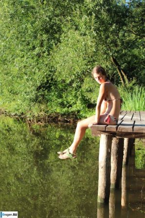 naked girls on the lake. Part 3. Thumb 28