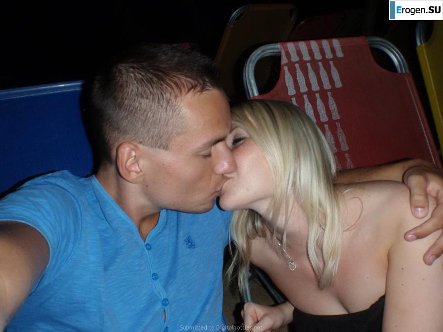 секс пара отдыхает. Фото 23