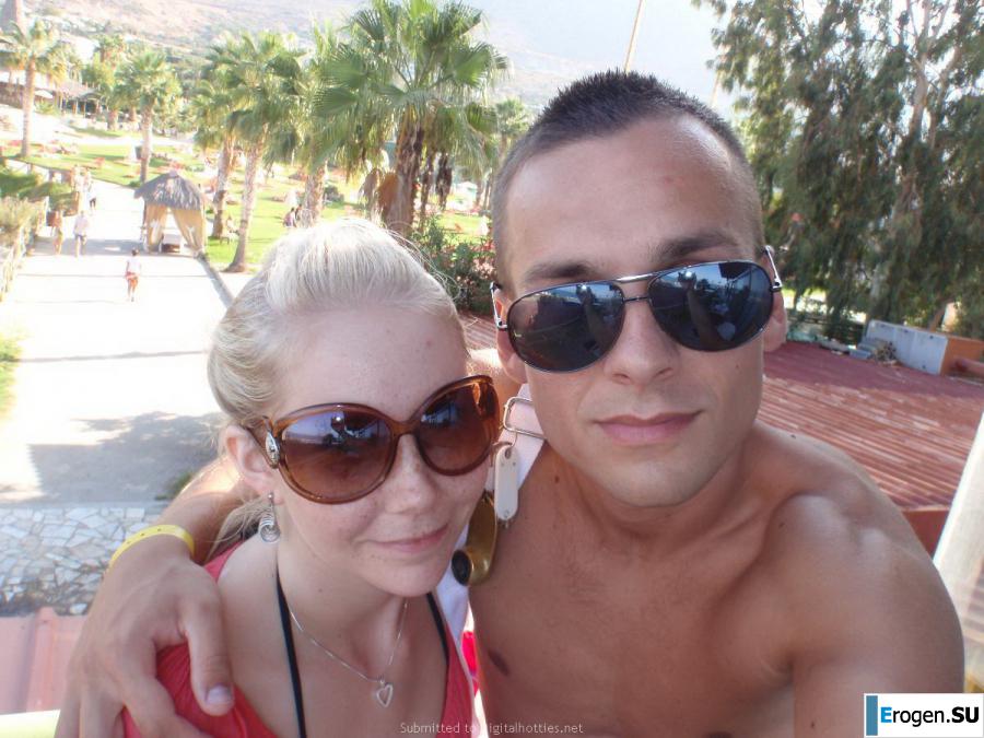 секс пара отдыхает. Фото 31