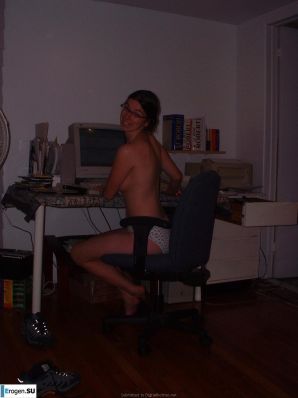 бывшая девушка. Эскиз 5