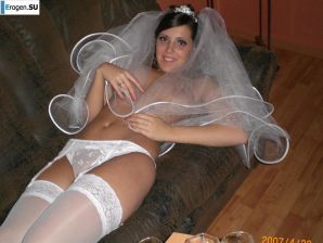 Русские молодожены в свадебном секс туре. Эскиз 2