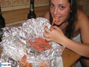 Русские молодожены в свадебном секс туре. Эскиз 38