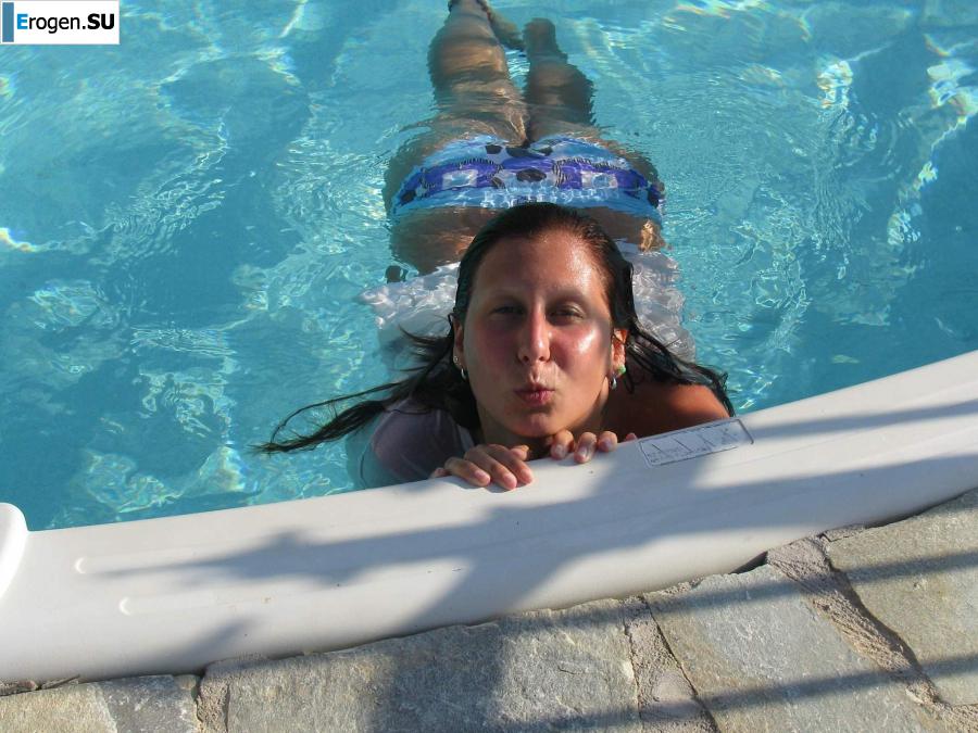 сиськи на пляже. Фото 22