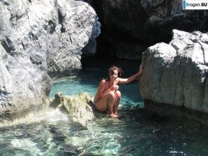 сиськи на пляже. Эскиз 39