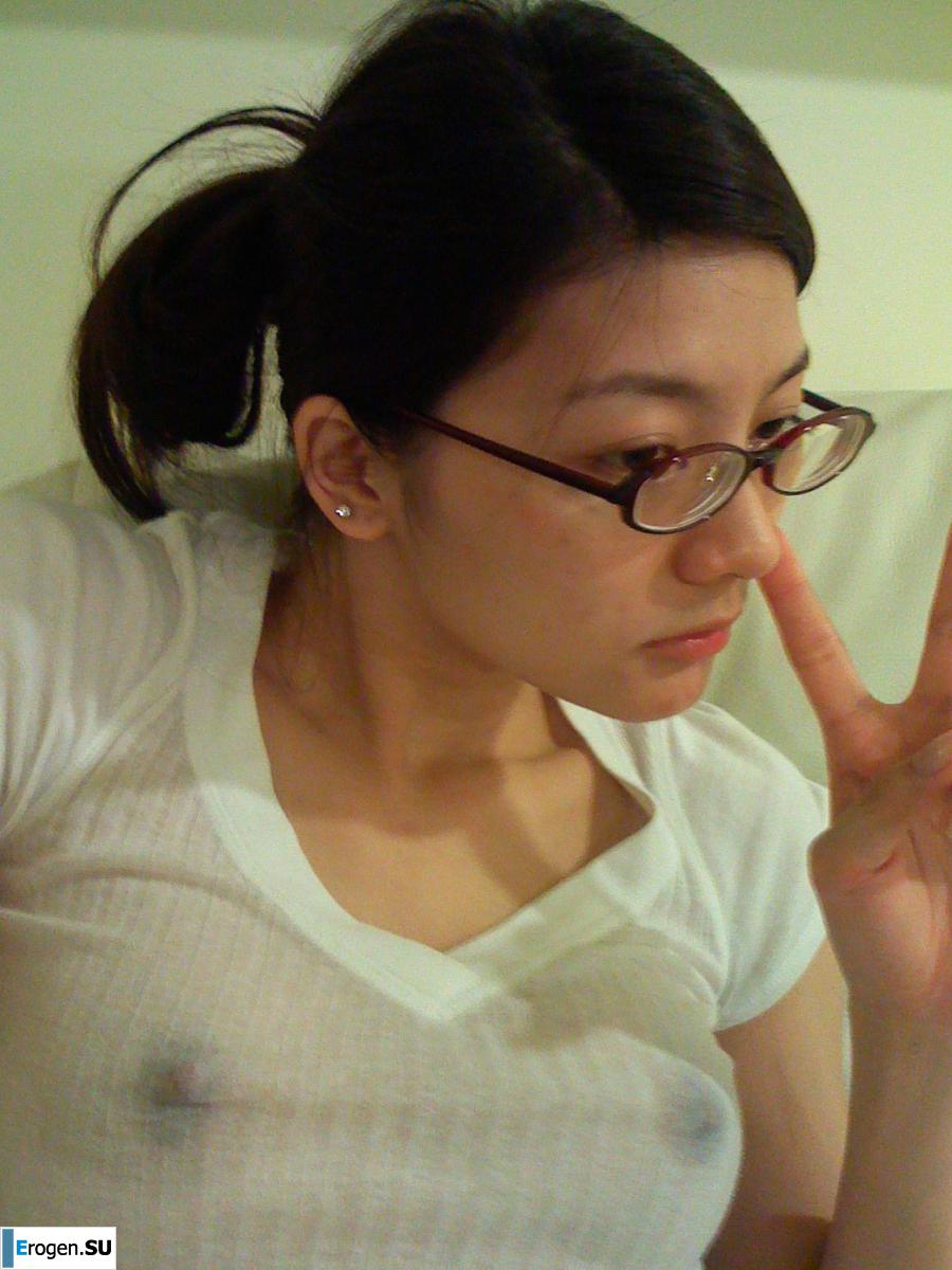 drunk girl from Asia. Photo 21